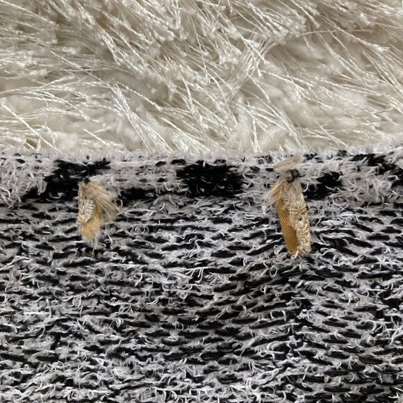 One World Eyelash Knit Top - Picture 2 of 6